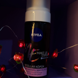غسول الوجهالرغوي من نيفيا رغوة تنظيف الوجه للمكياج NIVEA CANLANDIRICI