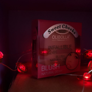 بودرة خدود Sweet Cheeks Infallible Blush – Natural Dewy